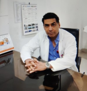 Dr Gautam Arora Neurologist