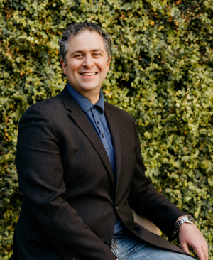 Navid Pourtaheri, MD, PhD, a Plastic Surgeon with Bay Area Esthetics