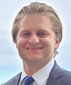 Derek Nieber, MD, a Cardiothoracic Surgeon with M. Nazarian MD and Associates