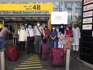 Indian StudentsDispatch at Airport