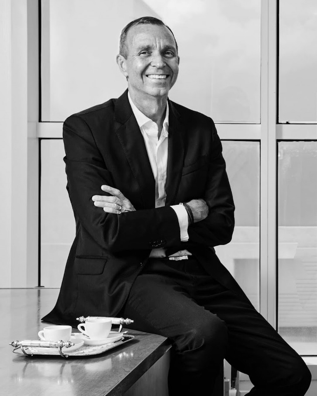 Dr. Bruno Sharp Announces the New InHouse Dental Laboratory IssueWire