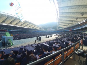 106 186 Graduates in Daegu Stadium 1
