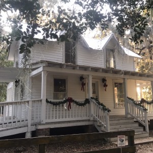 A Joyful Christmas at Alpine Groves Park December 17 2022