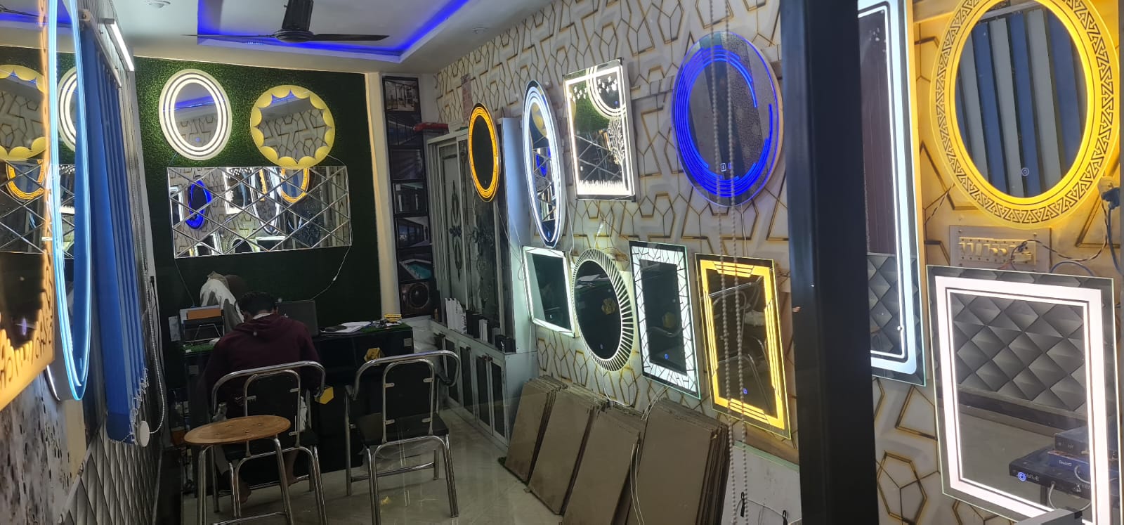 Meet The Best Aluminium Fabricator In Lucknow Baba Glass & Aluminium