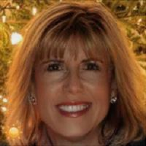 Registered Nurse Eileen Ramos, RN, BSN, HACP who Provides Care for the Raleigh, North Carolina Area