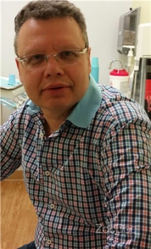 Sergey Zemlyansky, DMD, a Dentist with Harborside Dental