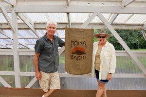 Kona Earth Owners Steve & Joanie Wynn