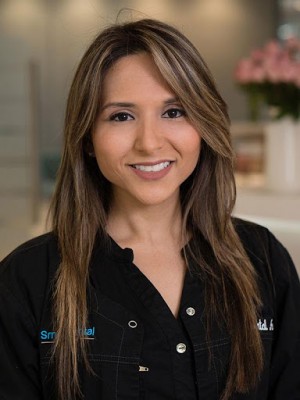 Sarai Ruiz Nieves, DMD, a Dentist with Smile Dental Center