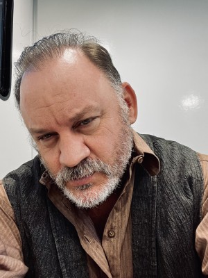 Actor Sean Dillingham Walker Independence Randall