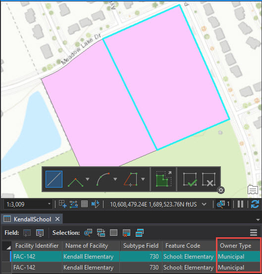 Image of the output polygon attribute table with the duplicated attributes