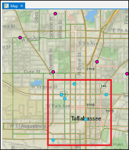 O mapa no ArcGIS Pro mostrando as escolas em Tallahassee que estão selecionadas.