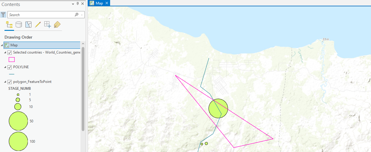 Der Polygon-Layer wird unter den Layern POLYLINE und 
