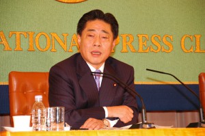 北川一雄・公明党幹事長 写真 2