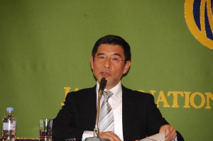内閣府経済社会総合研究所長 小野善康　 写真 3