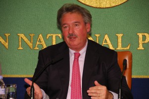 副首相・外相 アッセルボルン 写真 3