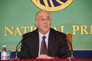 外相 モハメド・ムルディ・ケフィ 写真 1