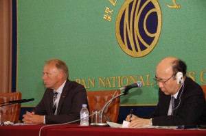 元環境相 ユルゲン・トリティーン 写真 1