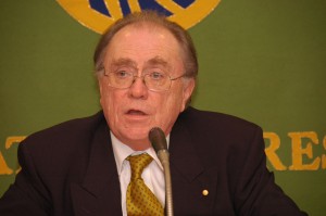 駐日大使 マレー・マクレーン 写真 1