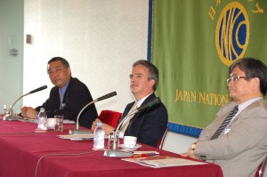 駐日大使 ミゲール・ルイスカバーニャス 写真 1