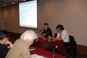 一橋大学大学院教授　 小川英治 写真 2