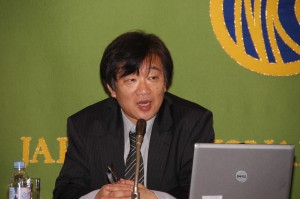 東京外語大学教授 渡邊啓貴 写真 1