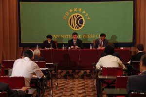 副首相・外相 ミロスラフ・ライチャーク 写真 2