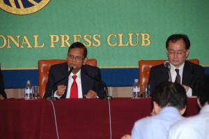 外相 ガーミニ・ラクシュマン・ピーリス 写真 1