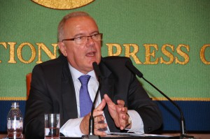 副首相 ネベン・ミミツァ 写真 1