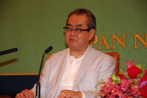 公文書管理委員会委員長 御厨貴 写真 1