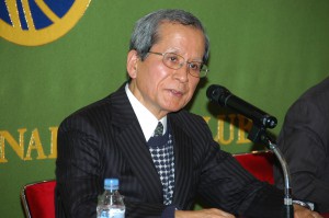 前駐イラン大使 駒野欽一　 写真 1