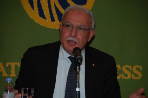 外相 リヤード・マリキ 写真 1