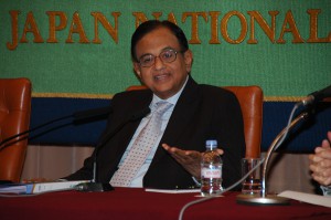 財務相 シュリ・チダムバラム 写真 1