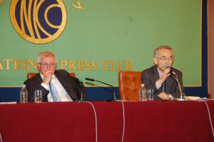 貿易・気候変動問題国際交渉担当相 ティム・グローサー 写真 2