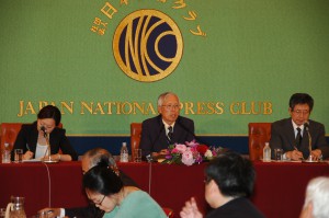 駐日大使 申珏秀 写真 1