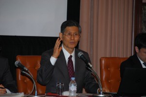 新型インフルエンザ等対策有識者会議会長 尾身茂 写真 2