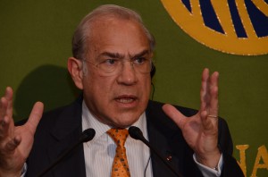 事務総長 アンヘル・グリア 写真 1