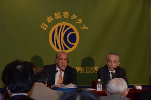 事務総長 アンヘル・グリア 写真 2