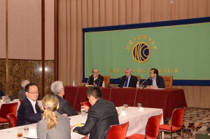 駐日大使 アフメト・ビュレント・メリチ 写真 3