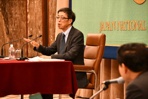 梅本和義・国際交流基金理事長　会見 写真 3