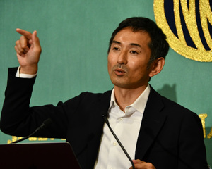 「TOKYO2020+１」(4) 為末大・元陸上選手（男子400メートル障害日本記録保持者） 写真 1
