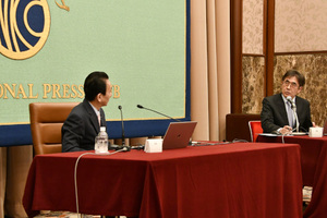 「人口減少時代を生きる」(10) 鈴木康友・静岡県知事 写真 3