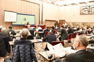 「イスラエル・米の対イラン攻撃　背景と影響」(1)坂梨祥・日本エネルギー経済研究所中東研究センター長 写真 4