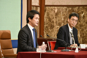 小川淳也・中道改革連合代表　会見 写真 3