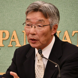 渋谷正昭・小笠原村長　会見 写真 1
