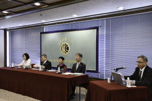 再審制度見直し「証拠の目的外使用禁止」再考を：袴田ひで子さん、小川秀世さん（袴田巖さんの弁護団事務局長）、司法情報公開研究会共同代表　会見 写真 6