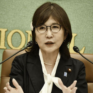稲田朋美・衆議院議員　会見 写真 2