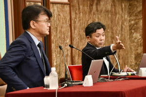 山口明夫・経済同友会代表幹事　会見 写真 3