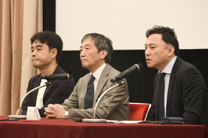 試写会「東京上空300メートル」 写真 1