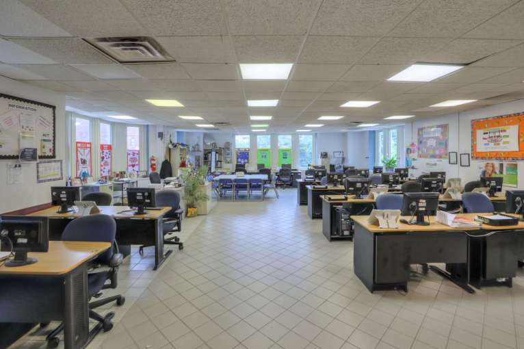 South_Bronx_Train_OfficeAdmin44