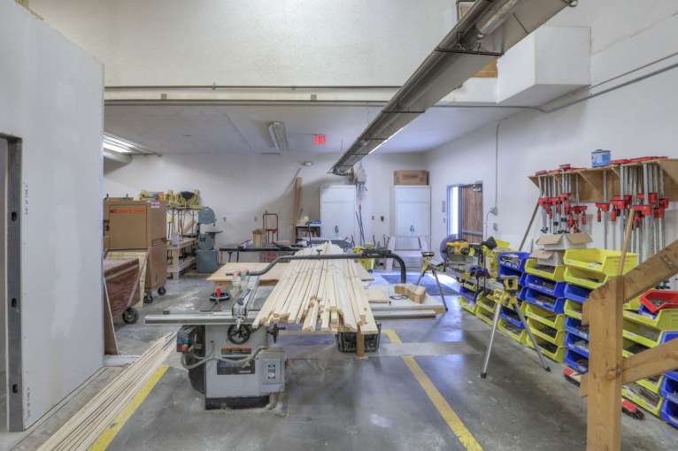 Denison_Train_Construction95